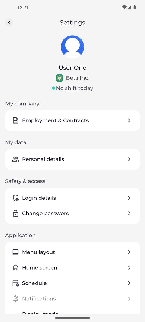 Screenshot: Your new picture shows in Settings and everywhere in the app